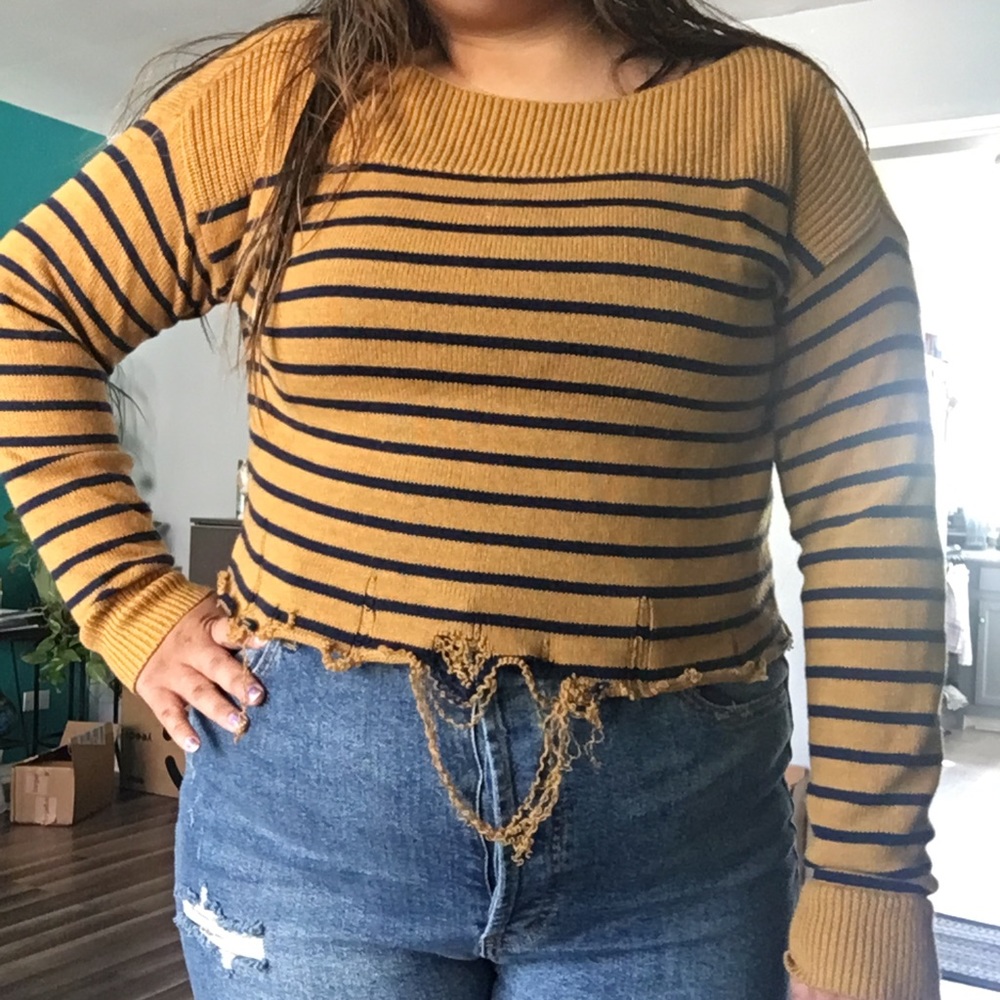 Mustard cropped striped sweater